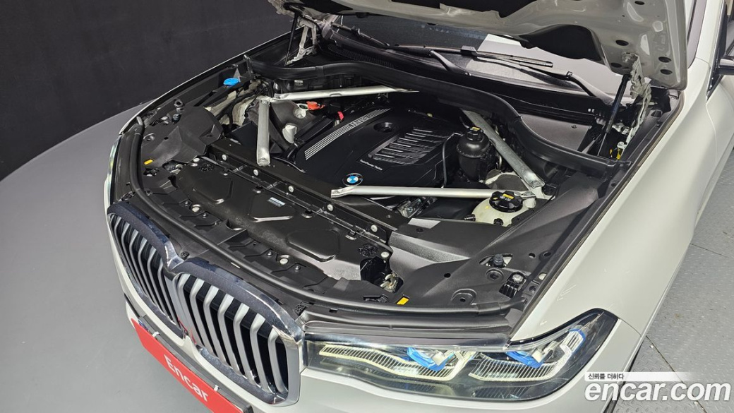 BMW X7 xDrive 40i Design Pure Excellence 7-Seater, 2022