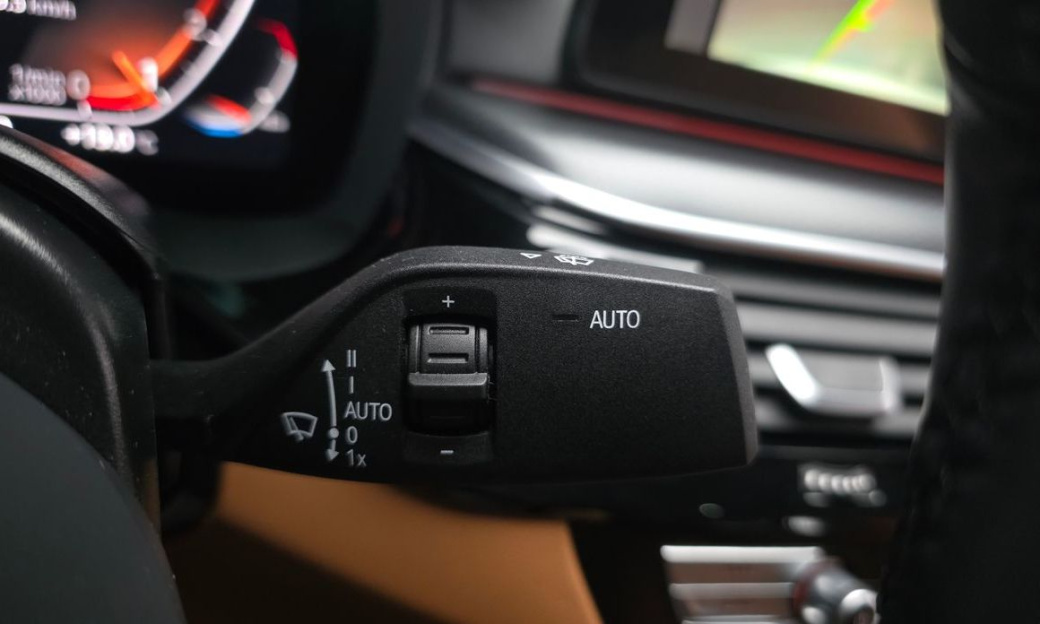 BMW 5-Series 520i M Sport, 2023