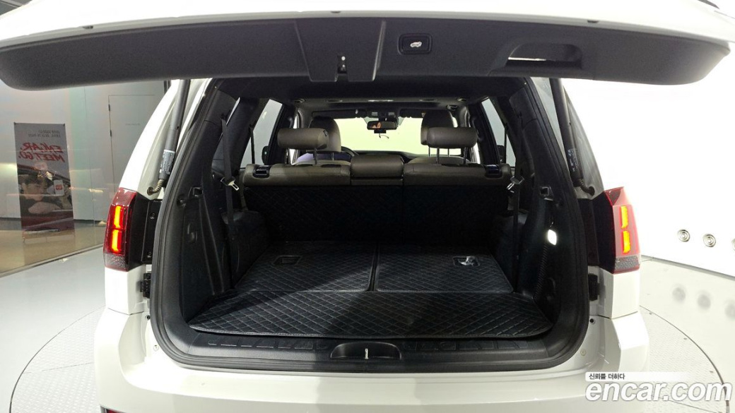 Kia Mohave Diesel 3.0 4WD 7-Seater, 2022