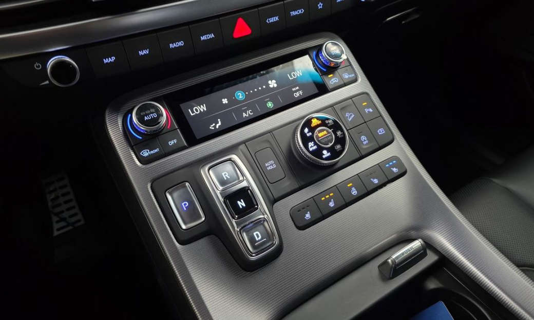 Hyundai Palisade Diesel 2.2 4WD, 2024