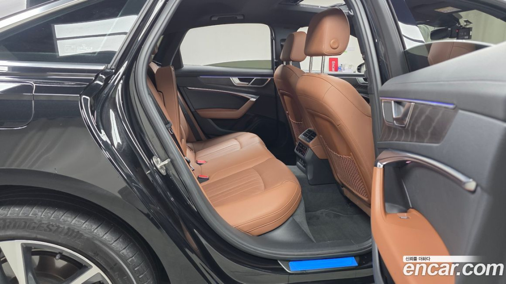Audi A6 45 TFSI Premium, 2021