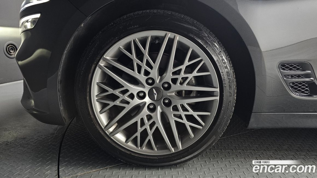 Genesis G70 Gasoline 2.0T 2WD, 2023