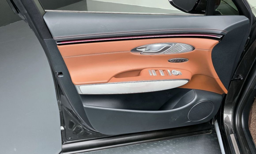 Genesis GV70 2.5T Gasoline AWD, 2025