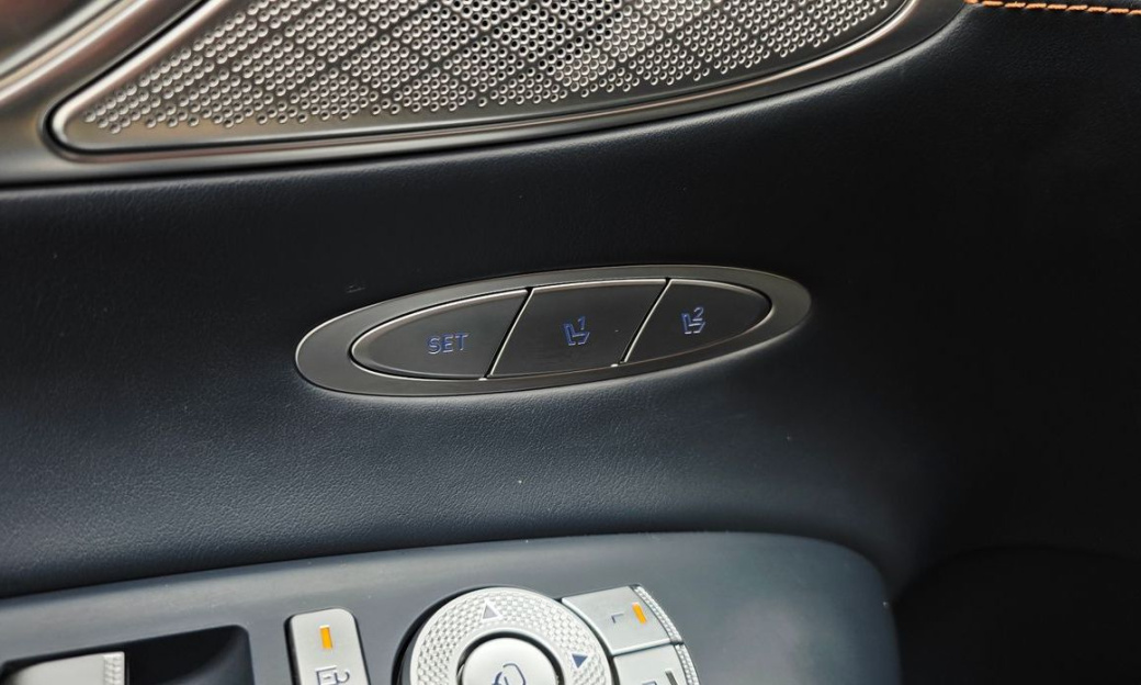 Genesis GV70 2.5T Gasoline 2WD, 2025