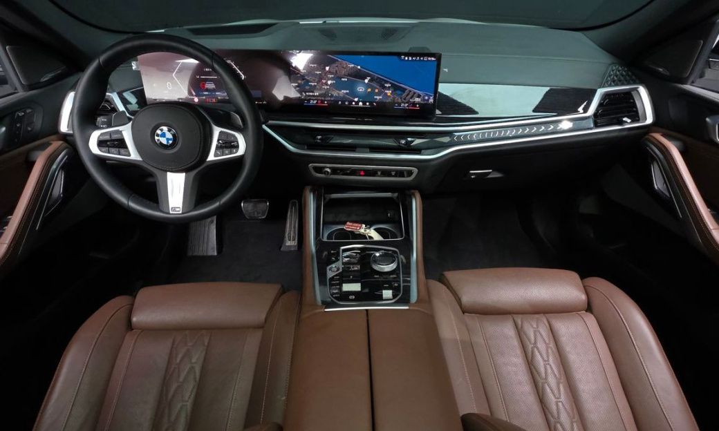 BMW X6 xDrive30d M Sport, 2025