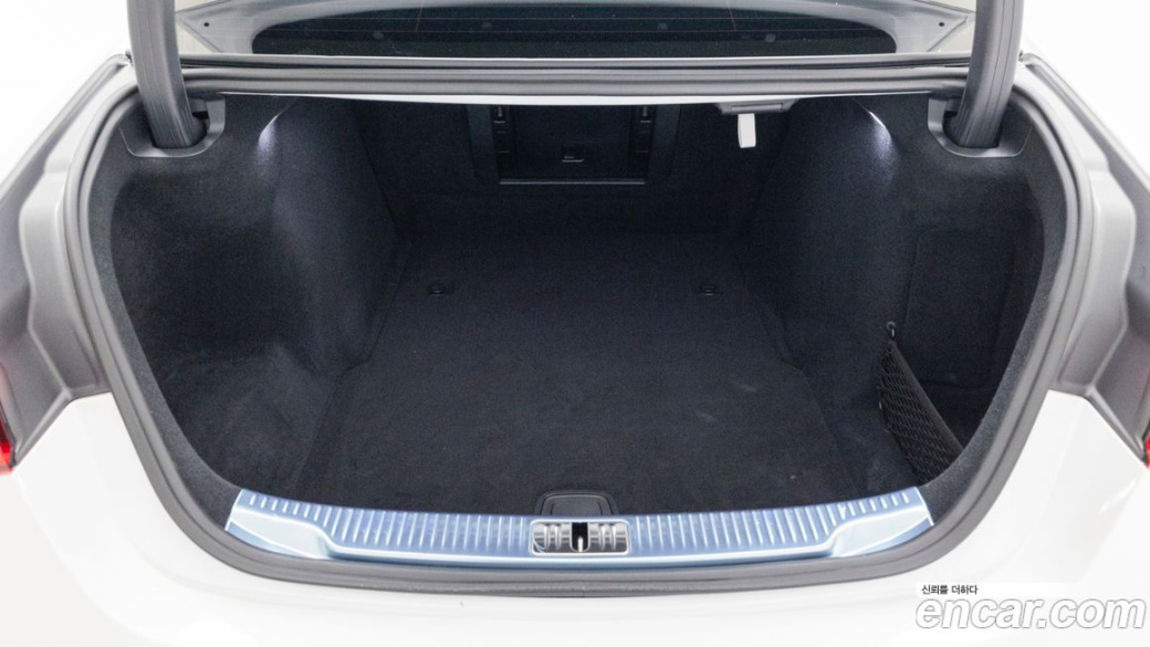 Mercedes-Benz S-Class S450L 4MATIC, 2025