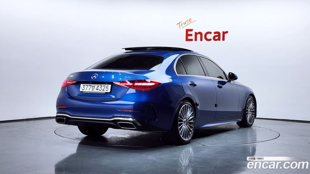 Mercedes-Benz C-Class C300 4MATIC AMG Line, 2023