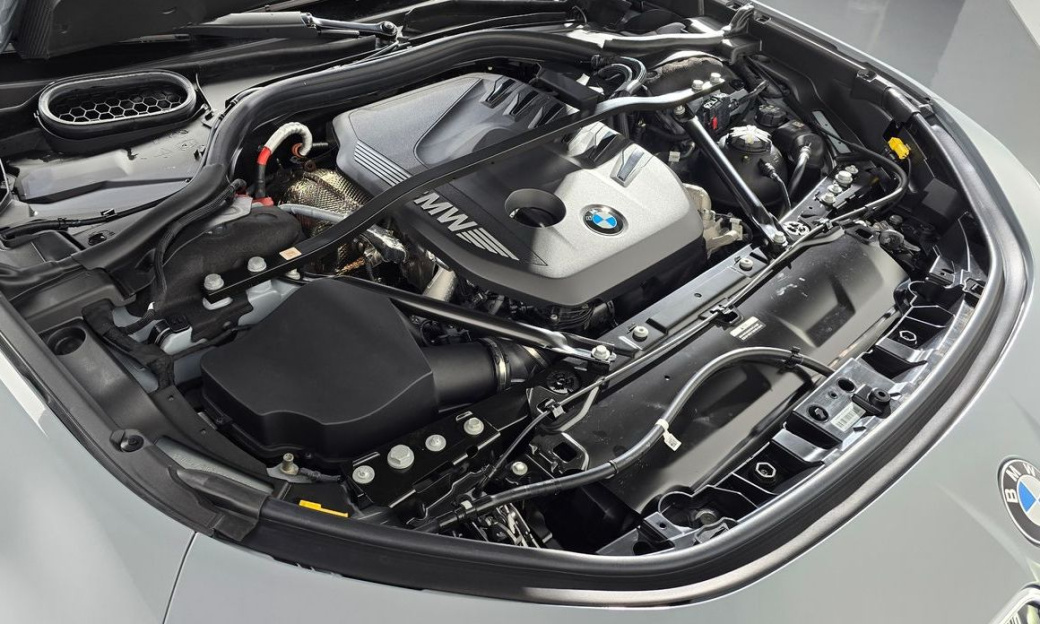 BMW 7-Series 740d xDrive M Sport, 2025