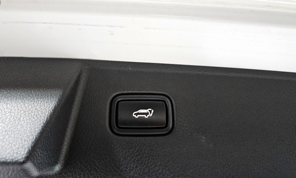 Kia Mohave Diesel 3.0 4WD 6-Seater, 2021