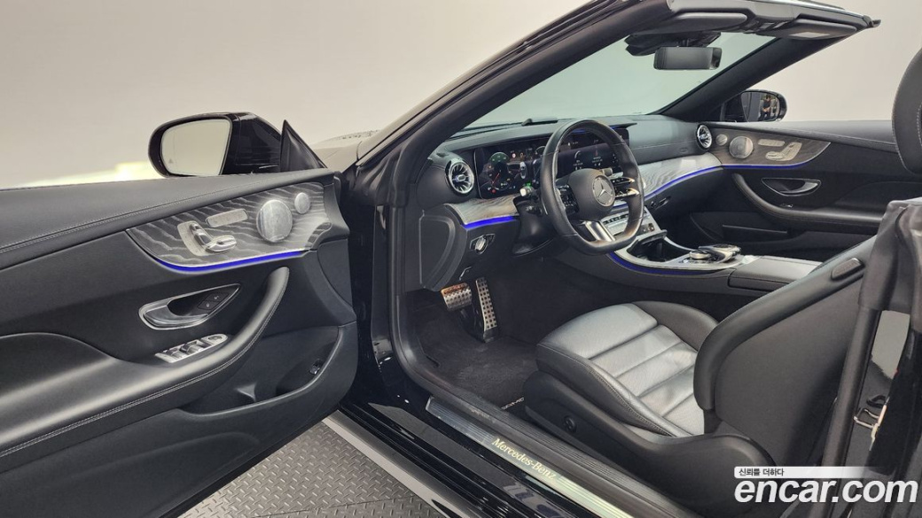 Mercedes-Benz E-Class E450 4MATIC Cabriolet, 2021