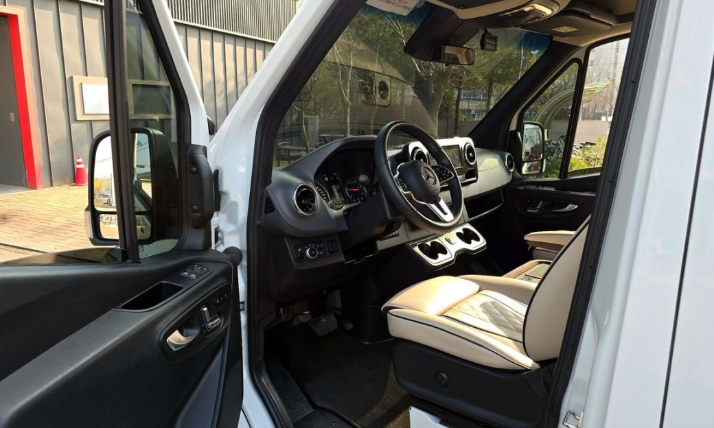 Mercedes-Benz Sprinter 2.0 Diesel, 2024