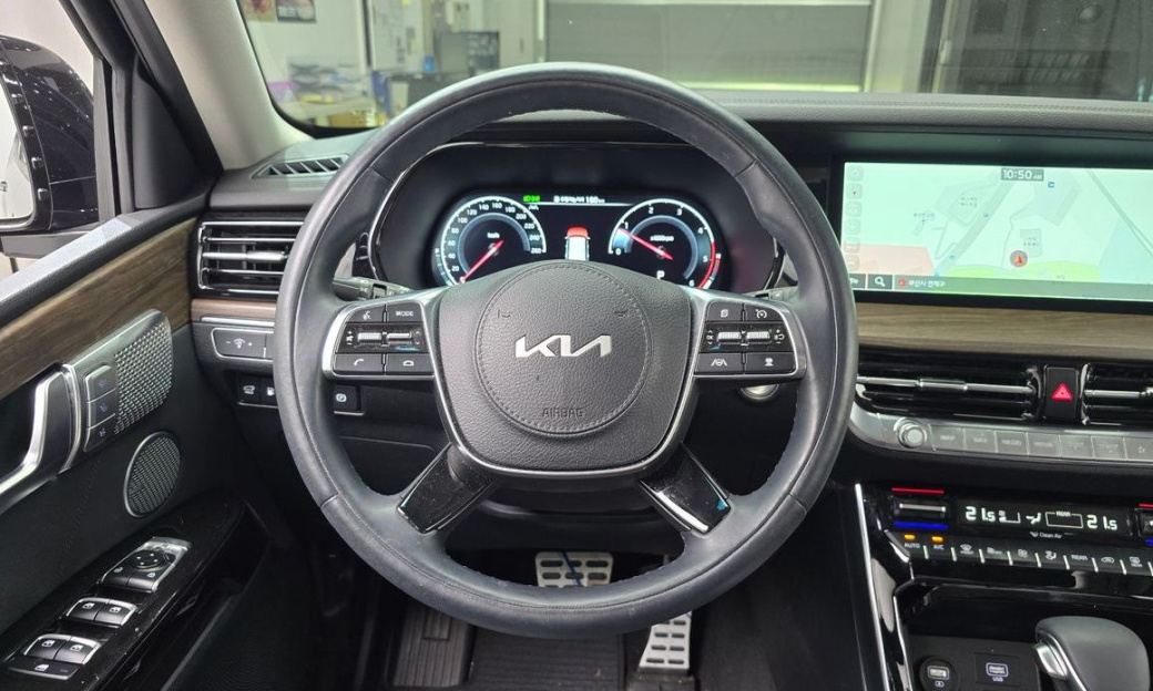 Kia Mohave Diesel 3.0 4WD 7-Seater, 2024