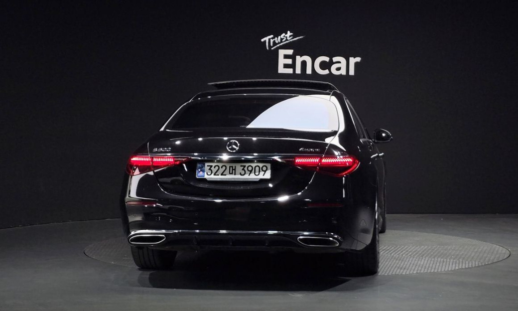 Mercedes-Benz S-Class S500L 4MATIC, 2022