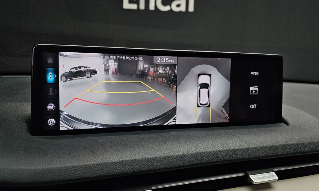 Genesis GV70 2.5T Gasoline AWD, 2023