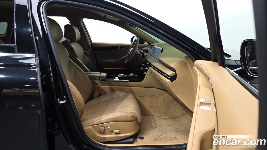 Genesis G80 Gasoline 2.5 Turbo 2WD, 2025