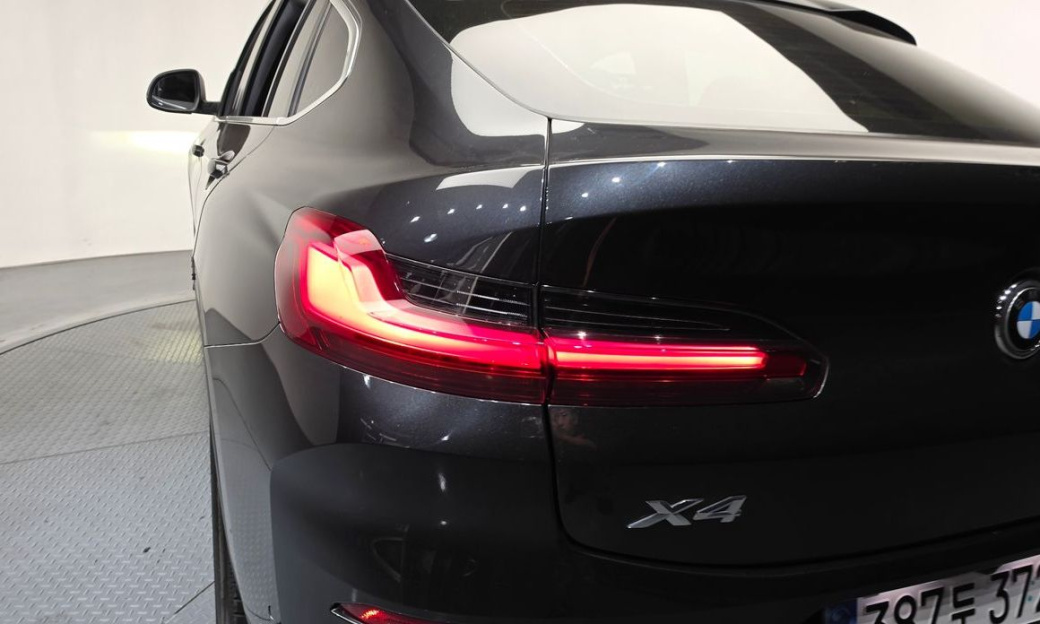 BMW X4 xDrive20d xLine, 2022