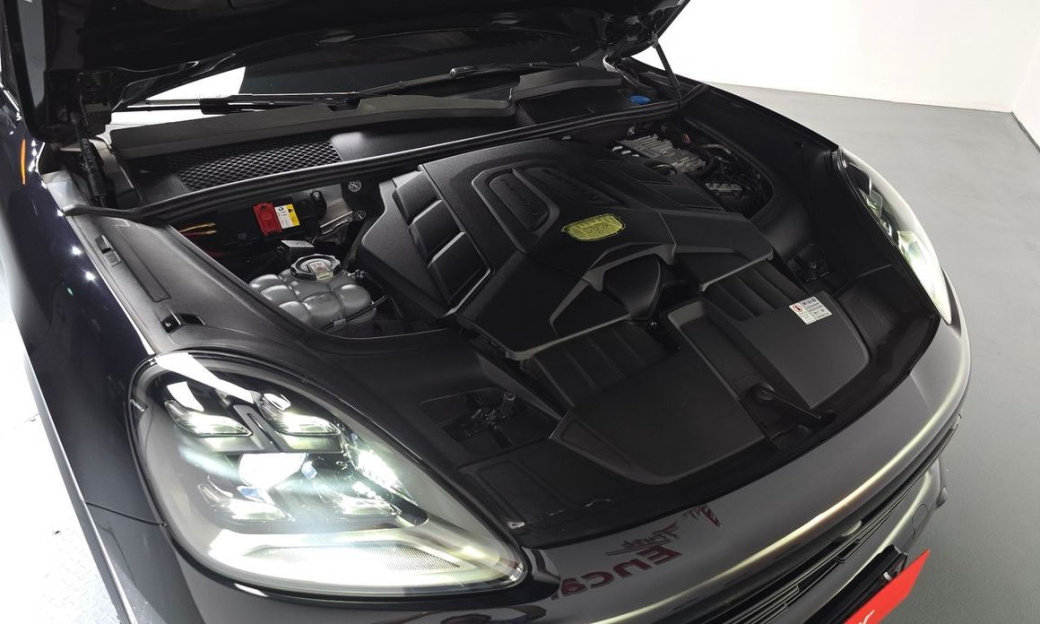 Porsche Cayenne 3.0 Coupe, 2022