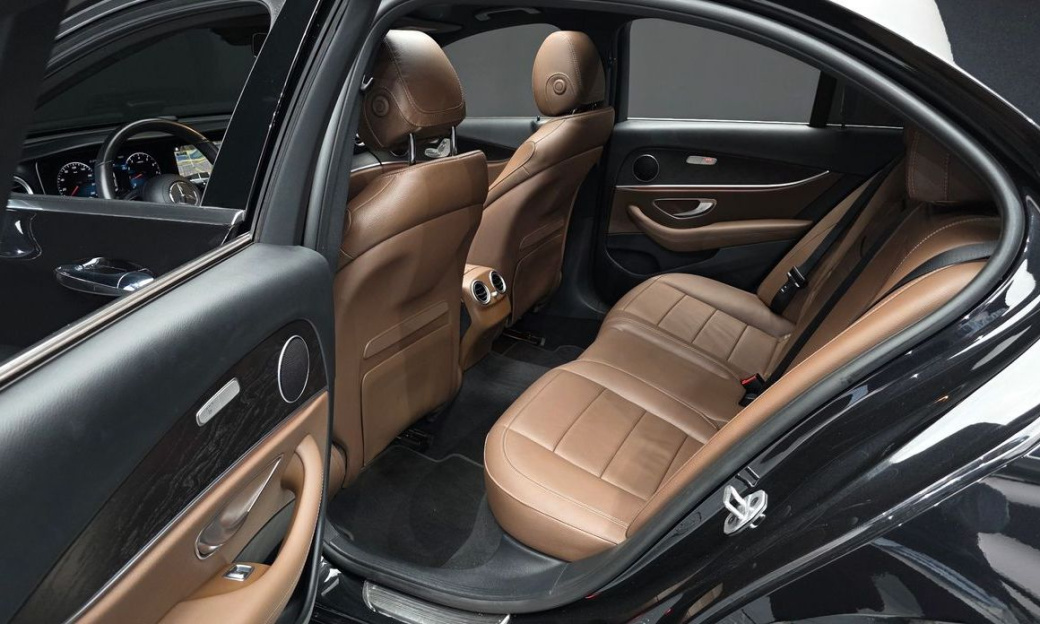 Mercedes-Benz E-Class E250 Avantgarde, 2022