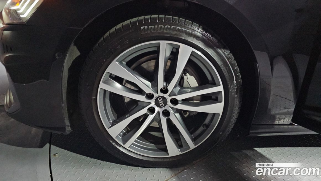 Audi A6 45 TFSI Premium, 2023