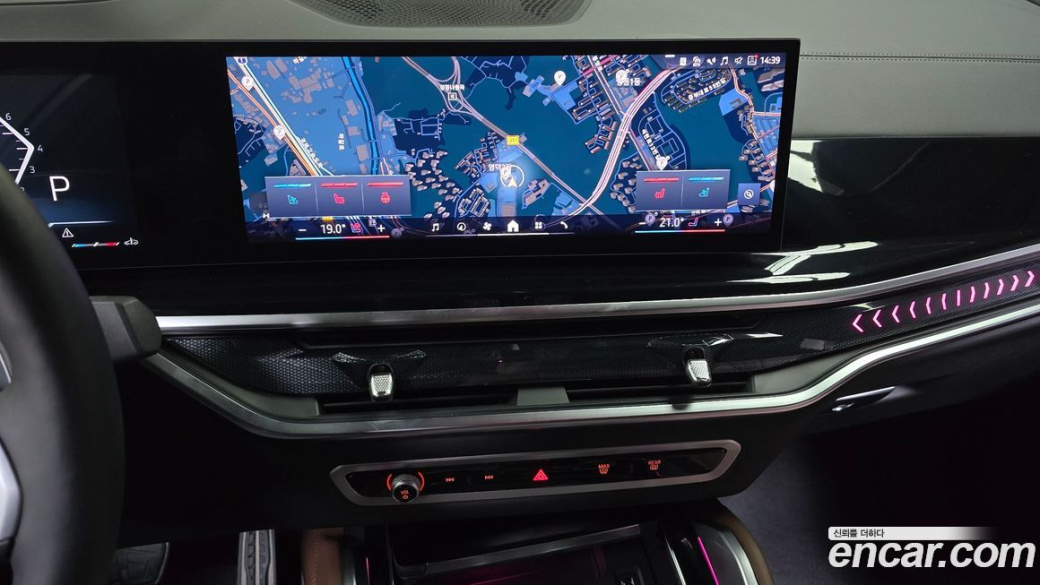 BMW X6 xDrive40i M Sport, 2025