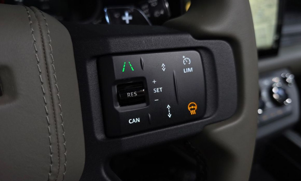 Land Rover Defender 110 P635 Octa Edition 1, 2025