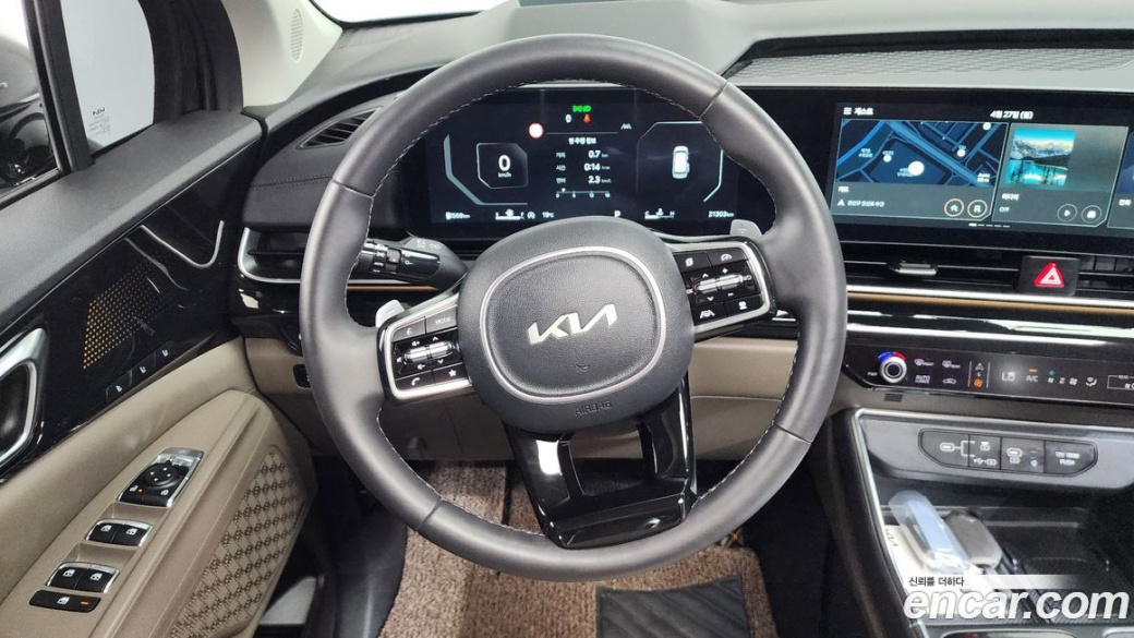 Kia Carnival 7-Seater Gravity, 2025