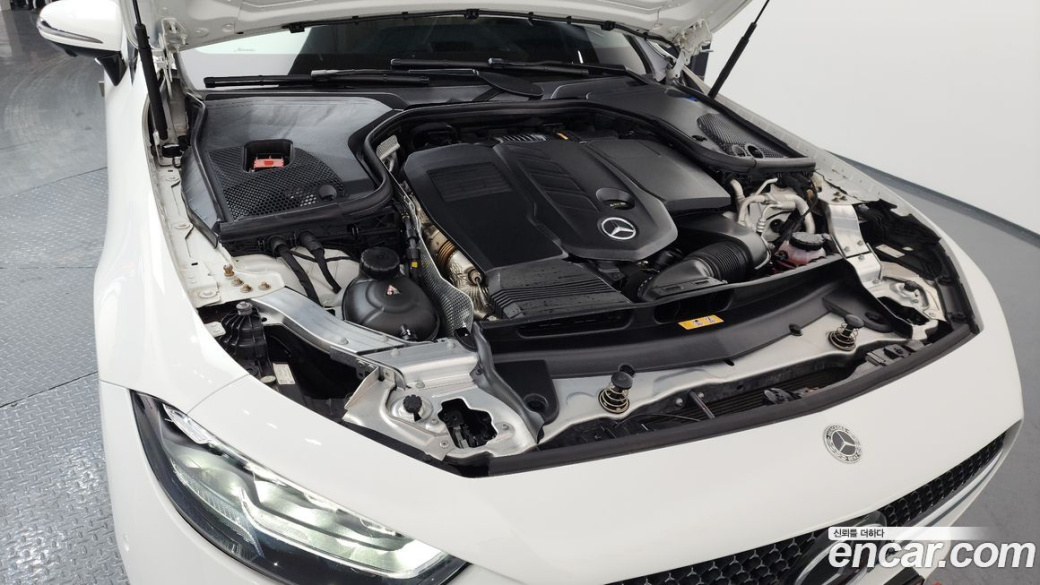 Mercedes-Benz CLS-Class CLS300d 4MATIC, 2023
