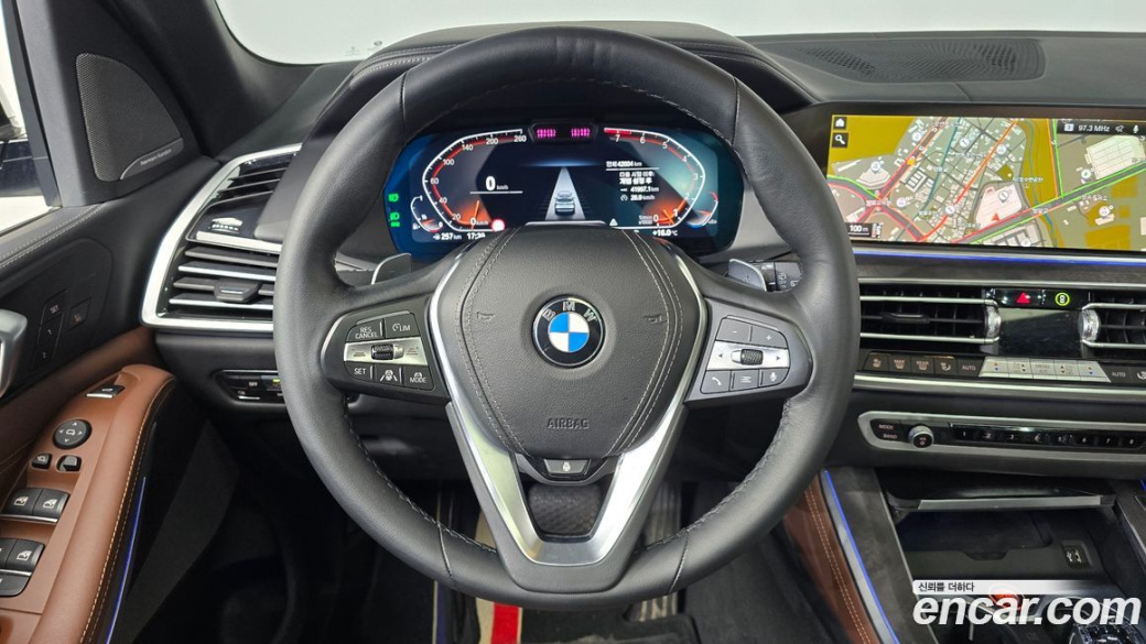 BMW X5 xDrive 40i xLine, 2023