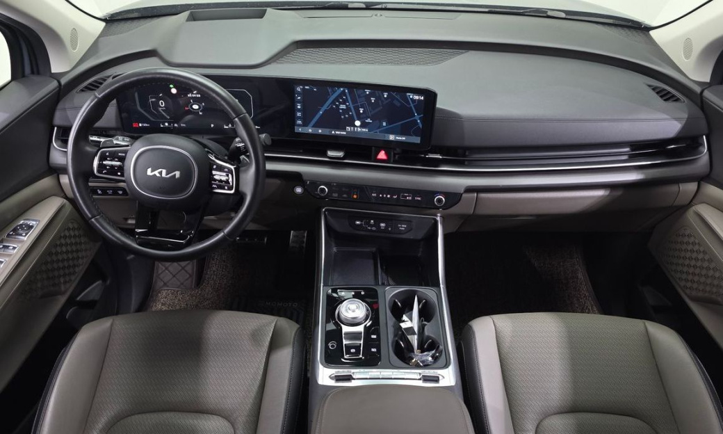 Kia Carnival 9-Seater Noblesse, 2025