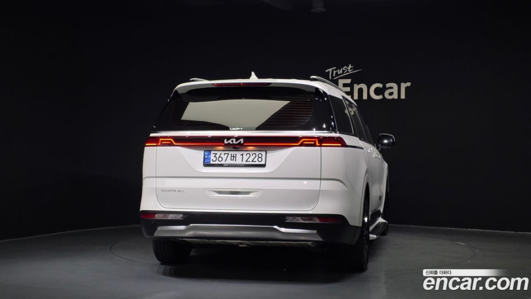 Kia Carnival 9-Seater Noblesse, 2022