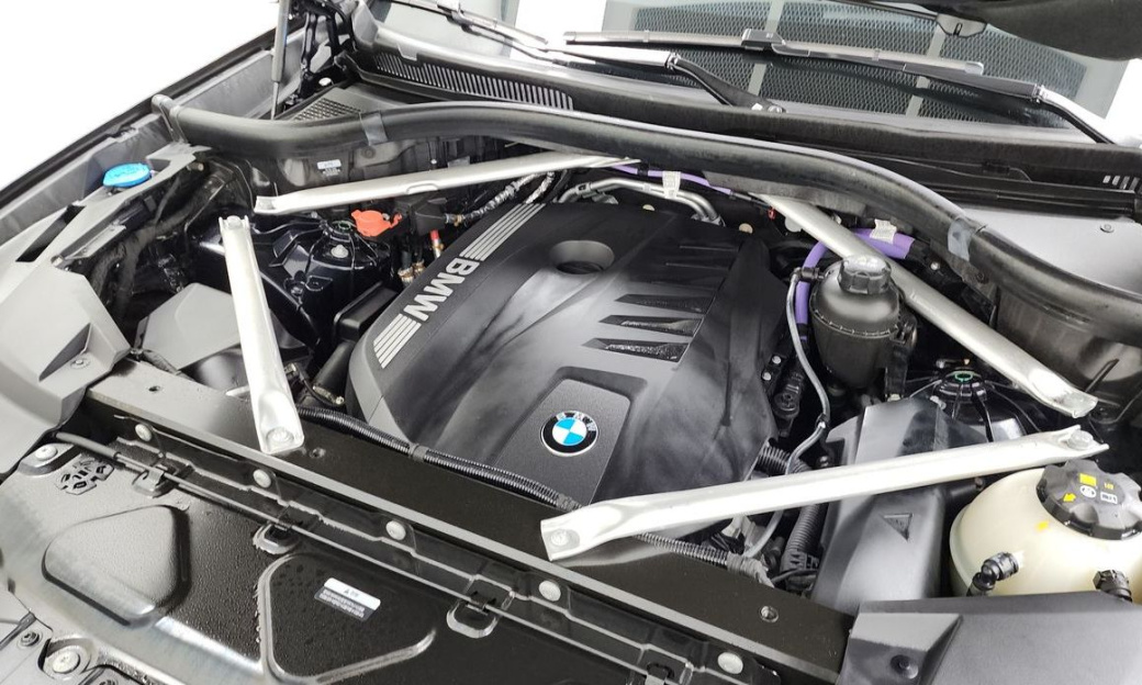 BMW X5 xDrive 40i M Sport, 2024