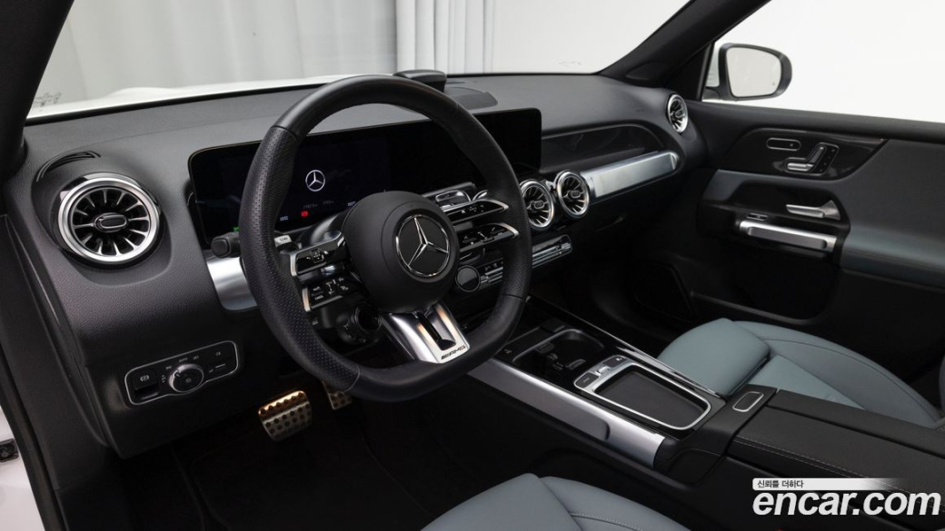 Mercedes-Benz GLB-Class AMG GLB35 4MATIC, 2025