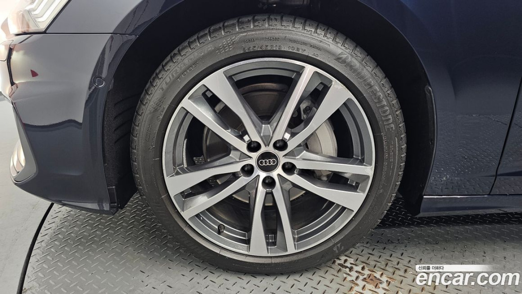 Audi A6 45 TFSI Premium, 2023