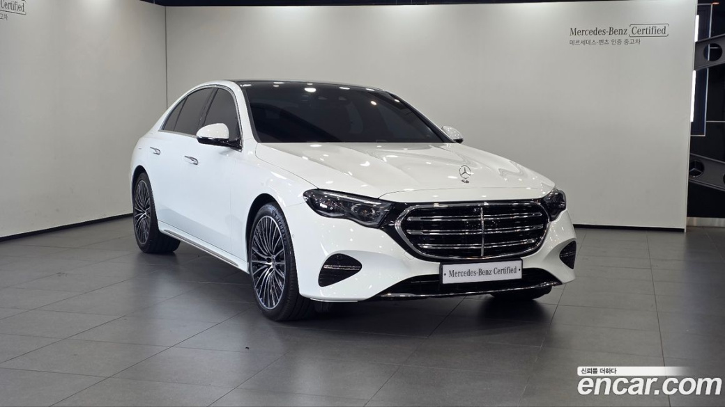 Mercedes-Benz E-Class E450 4MATIC Exclusive, 2025