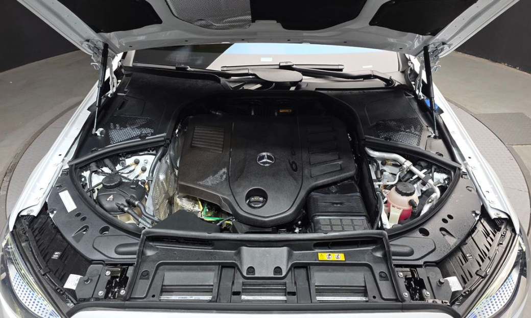 Mercedes-Benz S-Class S500L 4MATIC, 2025