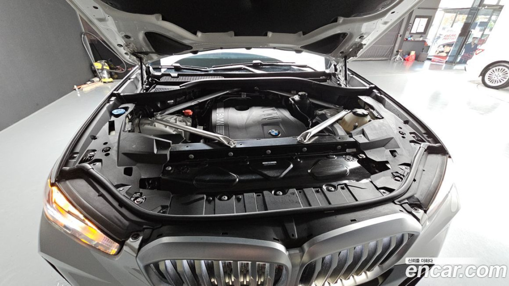 BMW X5 xDrive 40i M Sport, 2024