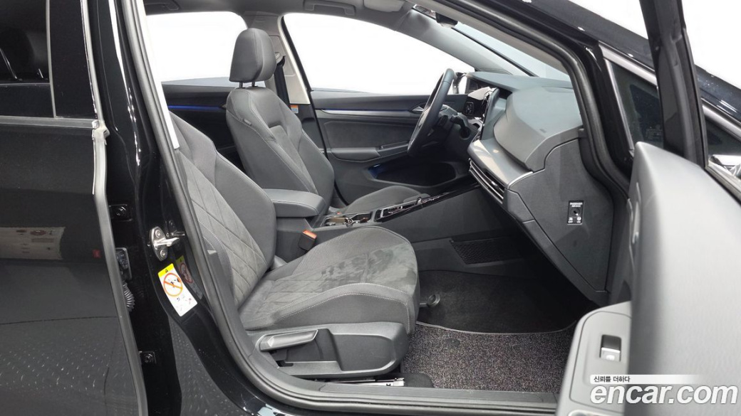 Volkswagen Golf 2.0 TDI Prestige, 2024