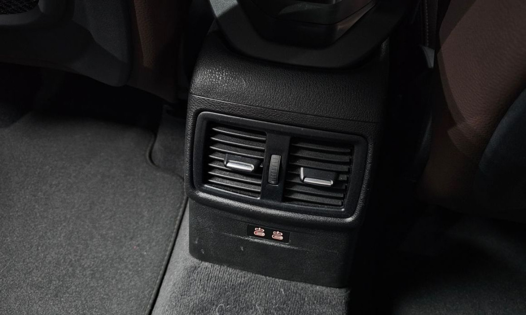 BMW X1 xDrive 20i M Sport, 2022