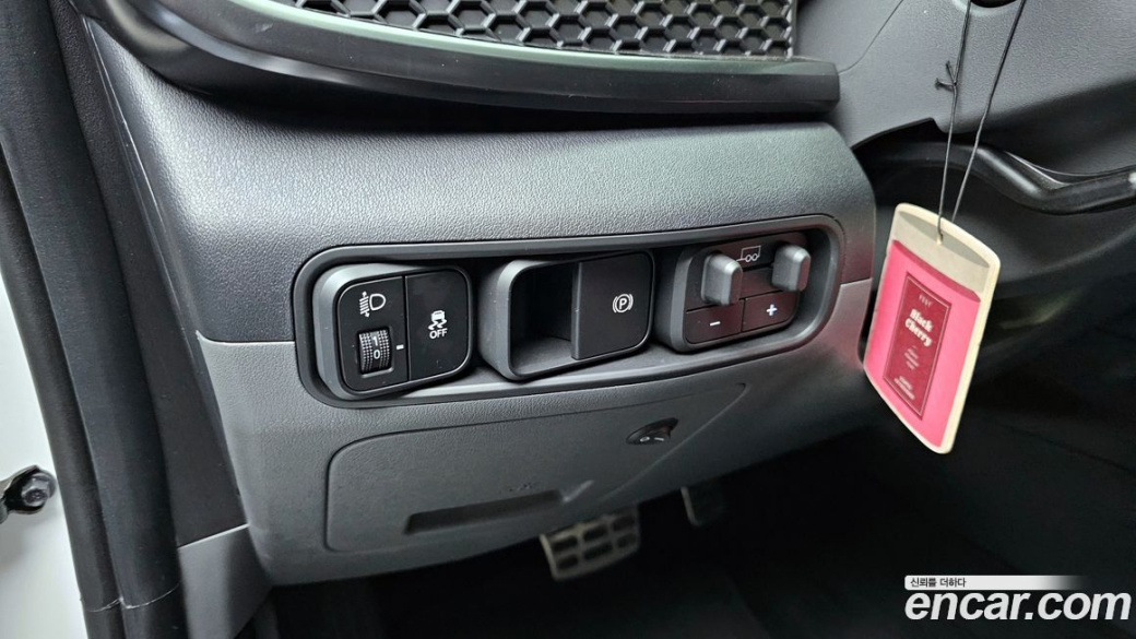 Kia Tasman 2.5T Gasoline 4WD, 2026