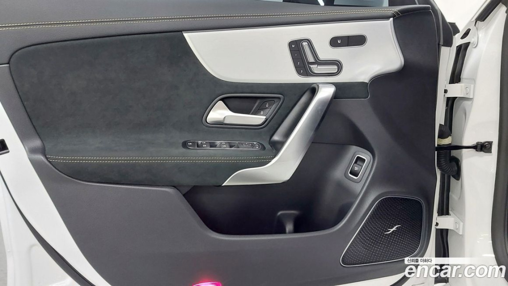 Mercedes-Benz CLA-Class AMG CLA 45 S 4MATIC+, 2025