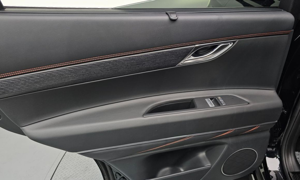 Genesis GV80 2.5T Gasoline AWD, 2025