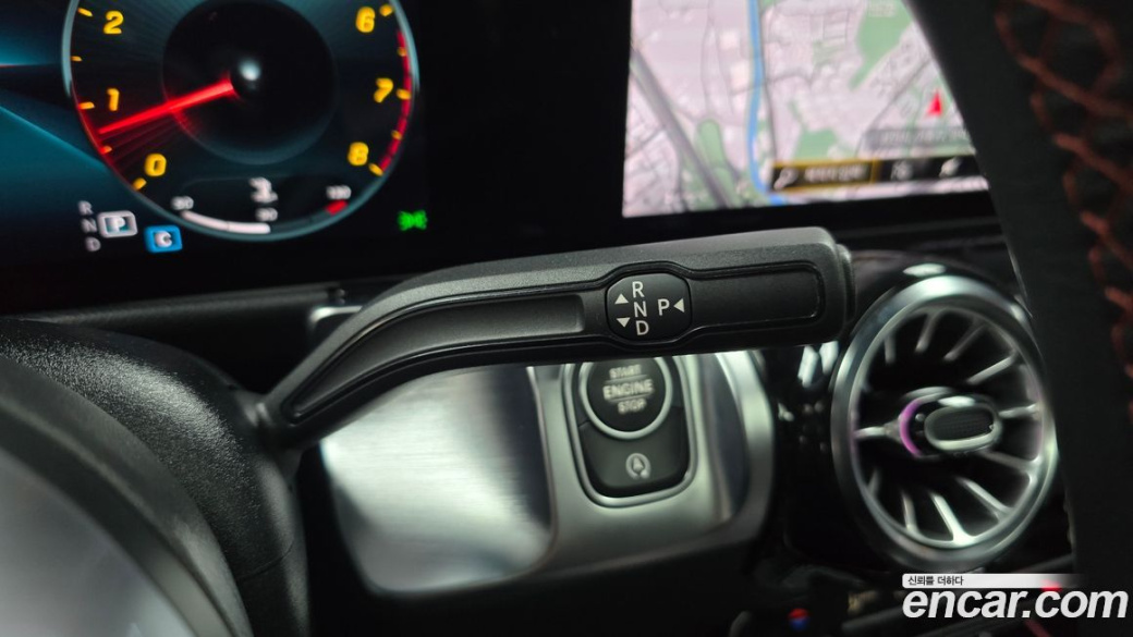 Mercedes-Benz GLB-Class GLB250 4MATIC, 2021