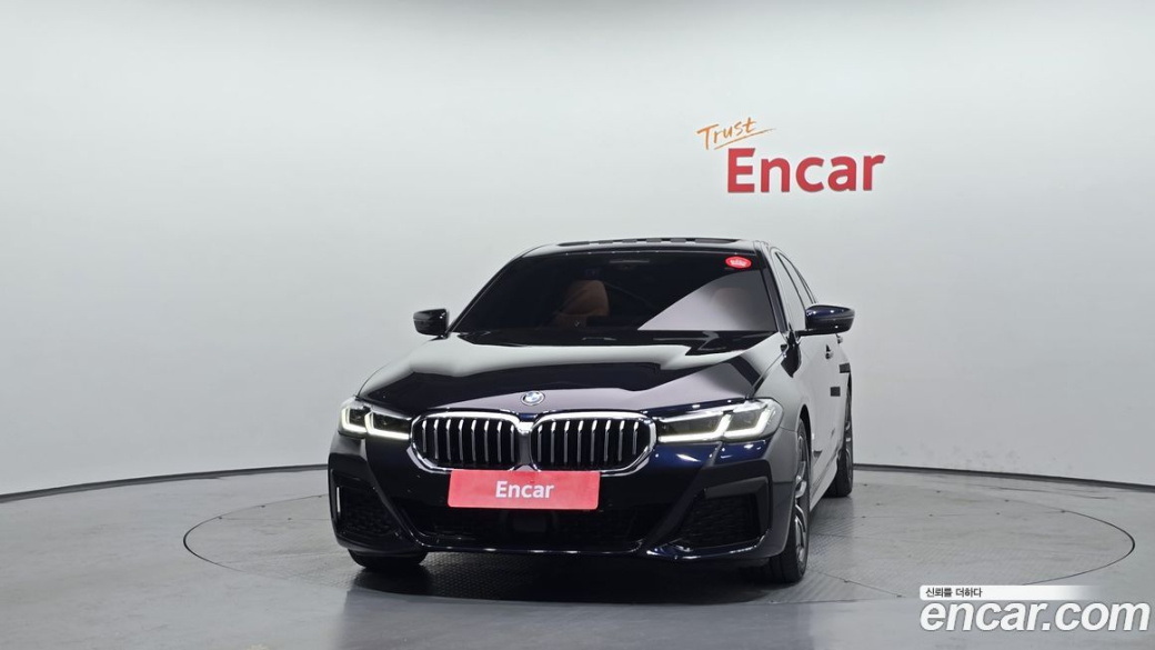 BMW 5-Series 520i M Sport, 2023