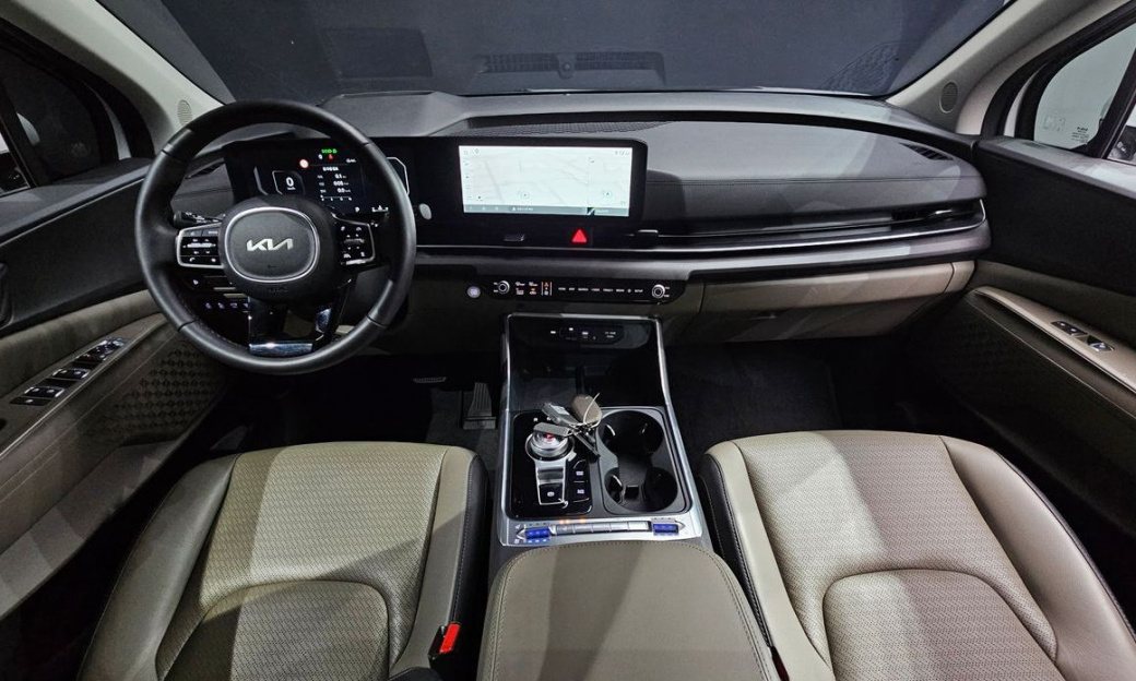 Kia Carnival 7-Seater Noblesse, 2025
