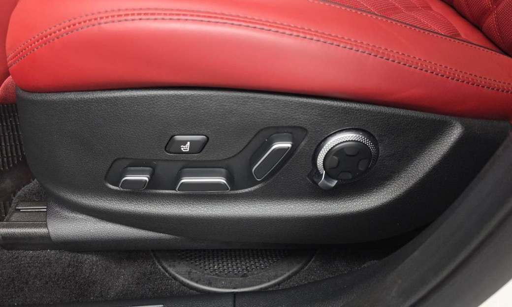 Genesis GV70 2.5T Gasoline AWD, 2025