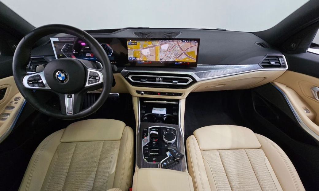 BMW 3-Series 320i M Sport, 2024