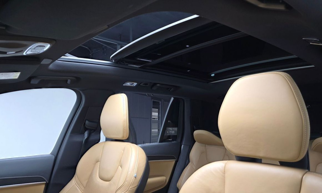 Volvo XC90 B6 Inscription, 2022