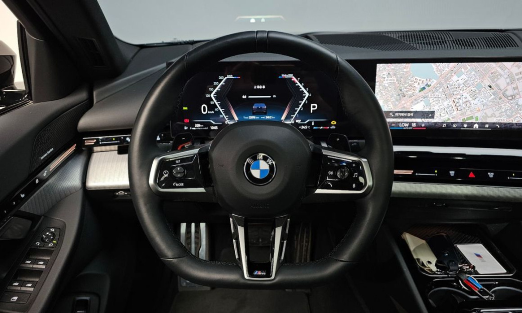BMW 5-Series 520i M Sport, 2024