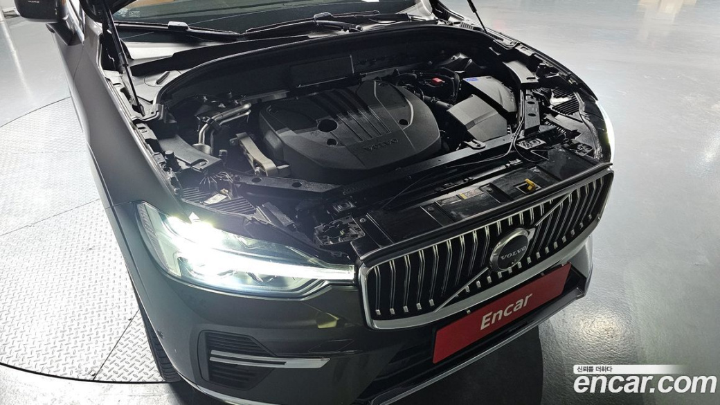 Volvo XC60 B5 Inscription, 2022