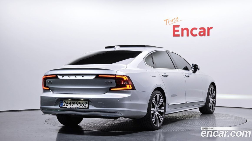 Volvo S90 B6 AWD Inscription, 2022